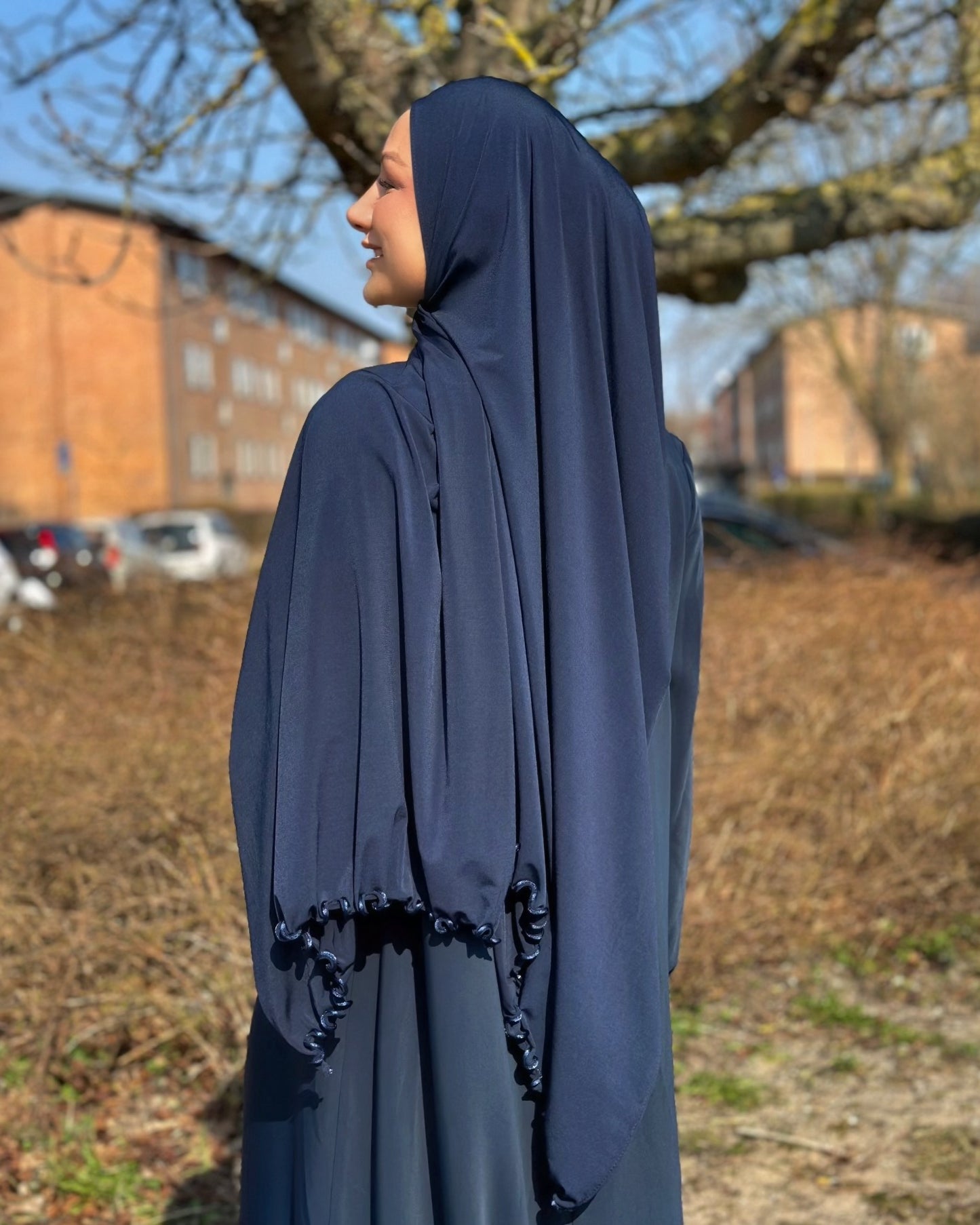 Flowy Lycra Hijab - Navy fl18