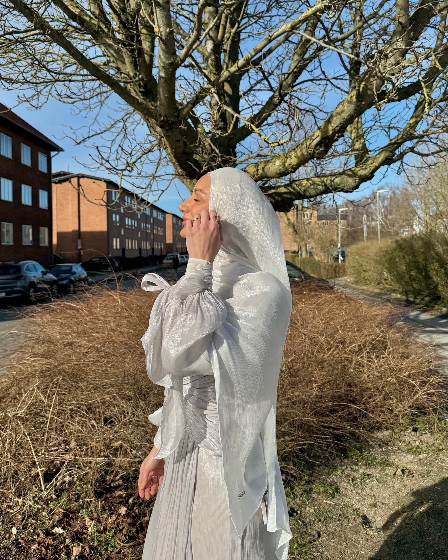 Shiny valentino chiffon - White glitter sv17