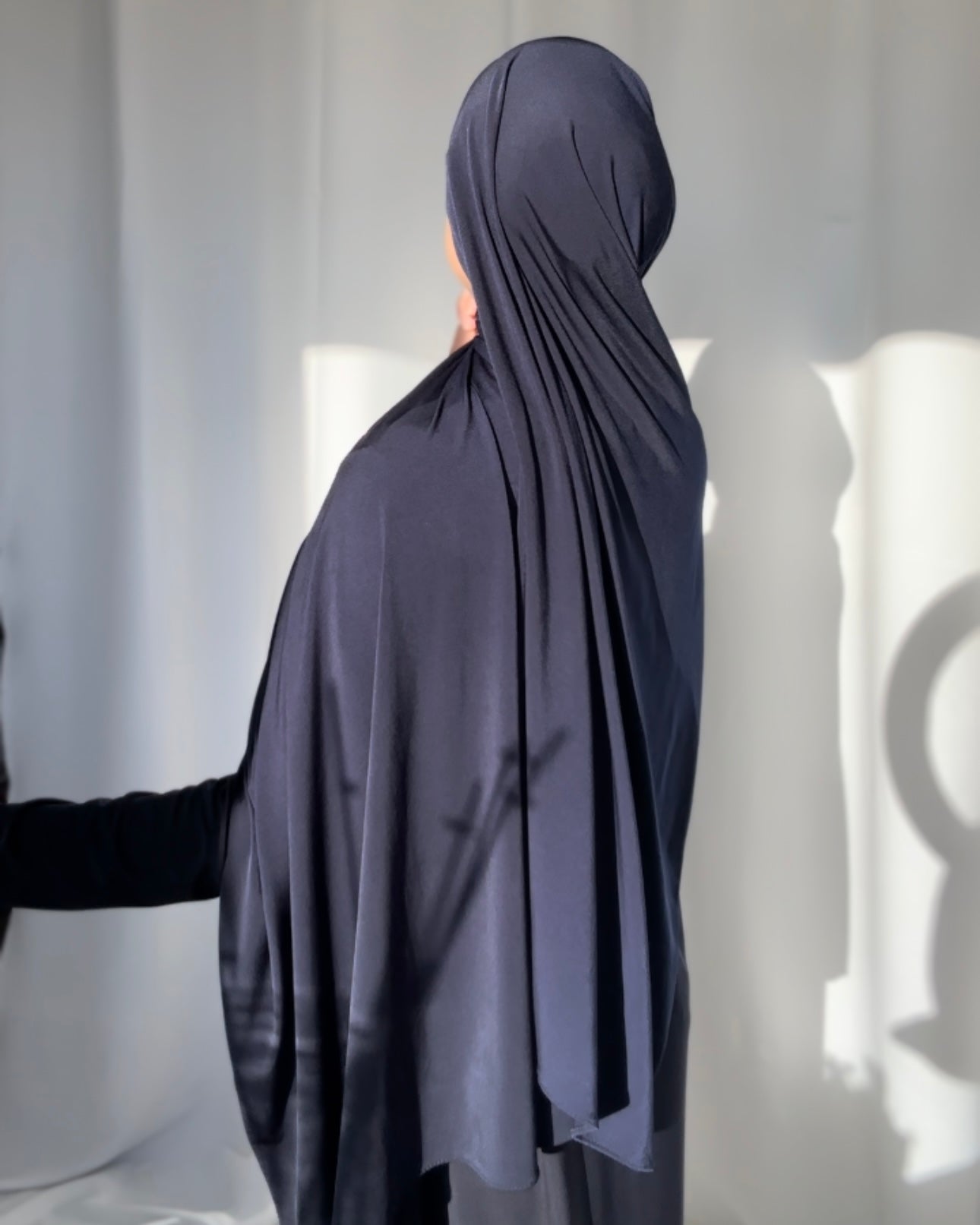 Liquid Hijab - Midnight blue - Lh49