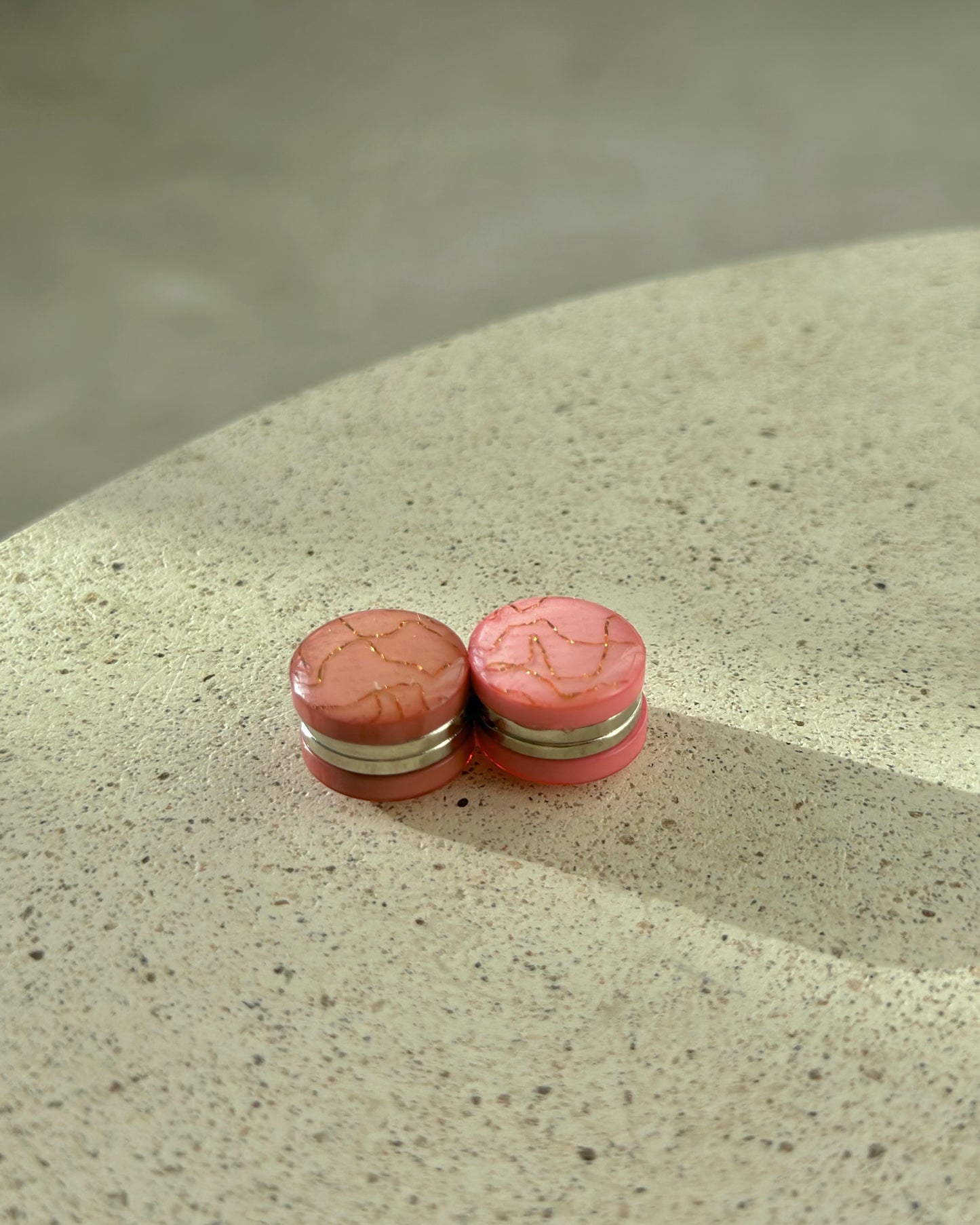 2xBüyük mermer mıknatıs - Şeker ve Tozlu gül