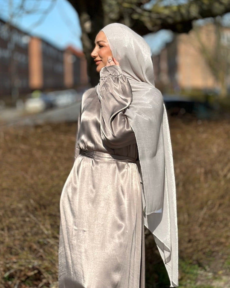 Parlak şifon - fildişi ss151