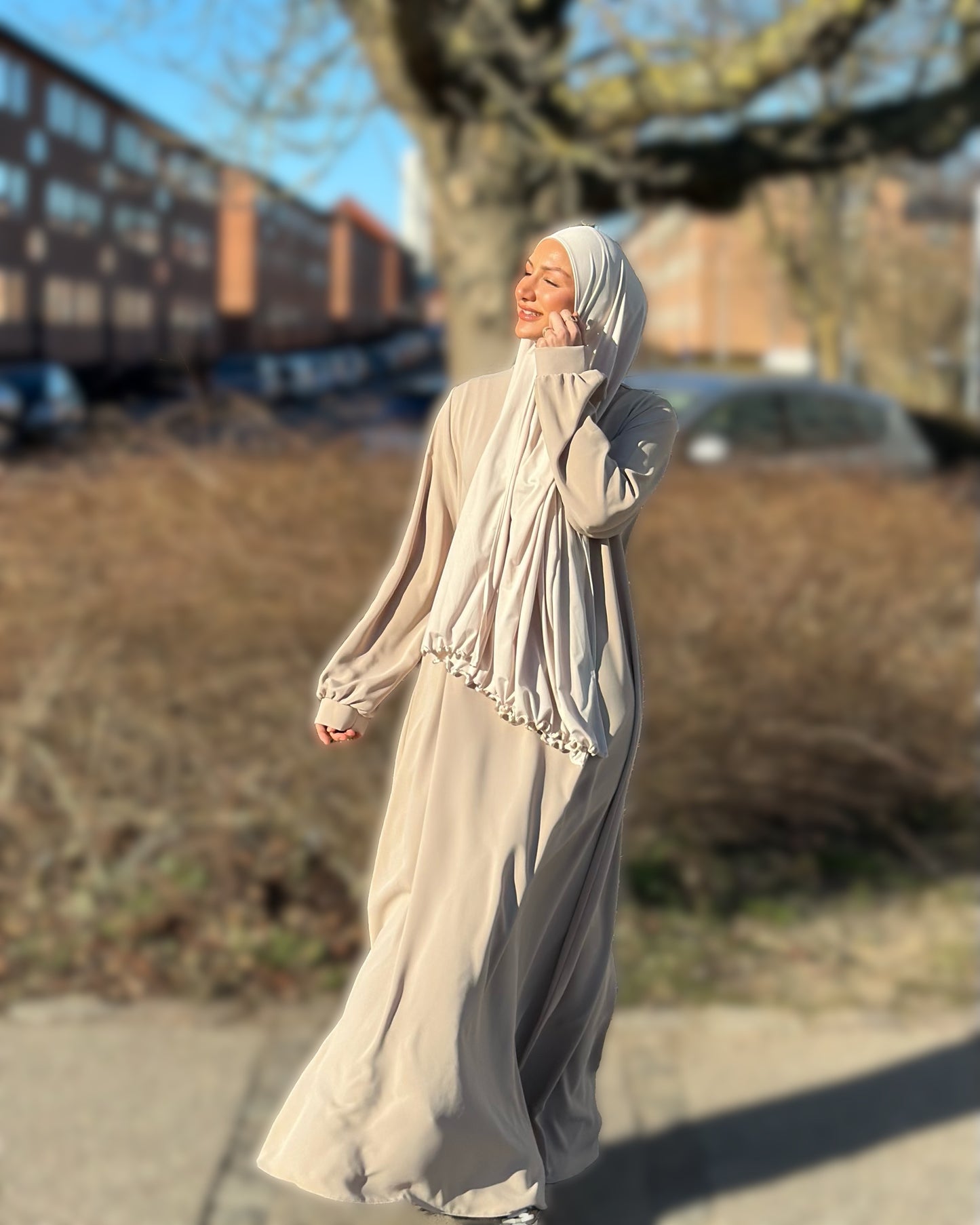 Selena Elegant Abaya - Sand