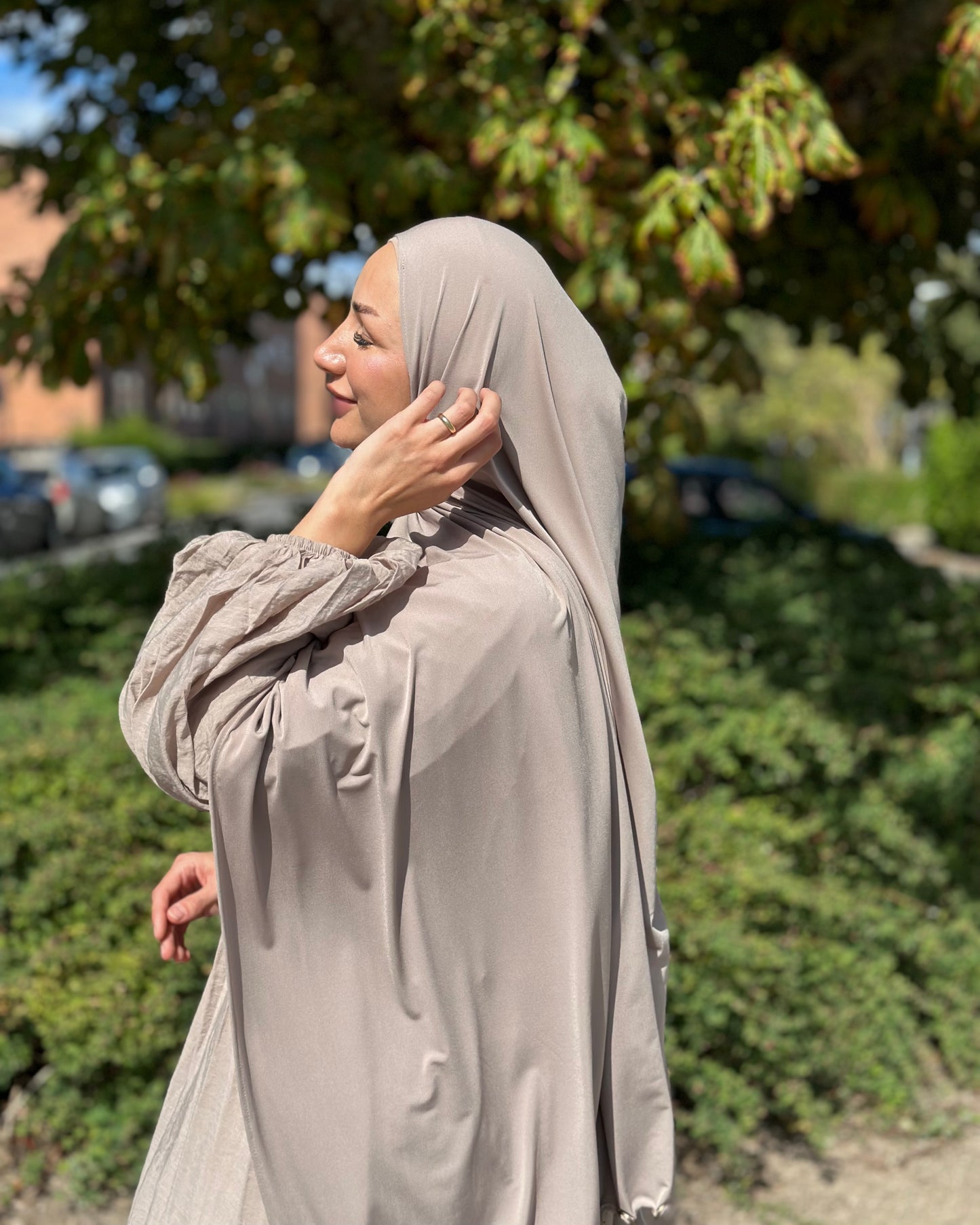 Flowy Lycra Hijab - Latte fl30