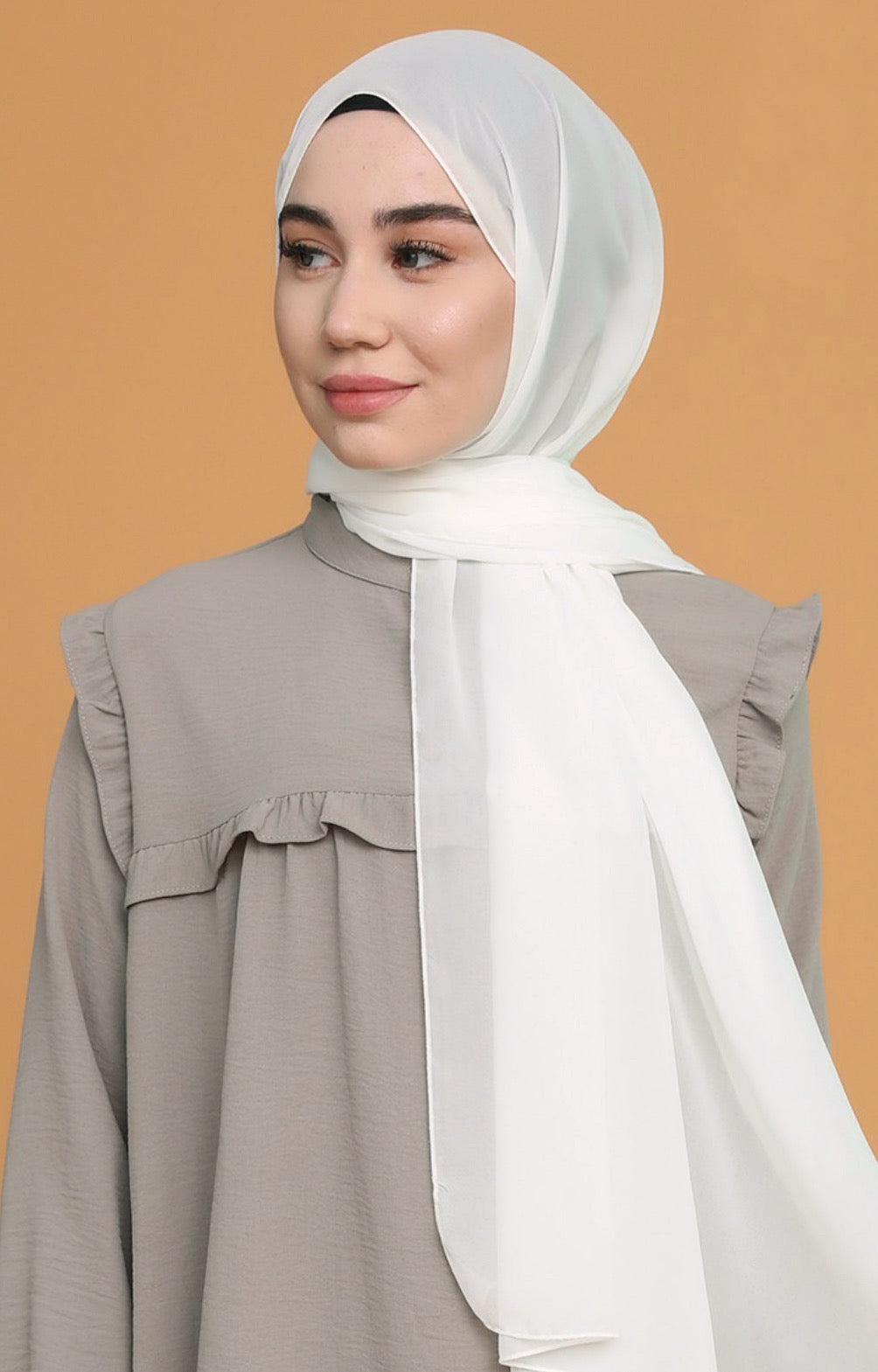 Classic chiffon - White c226