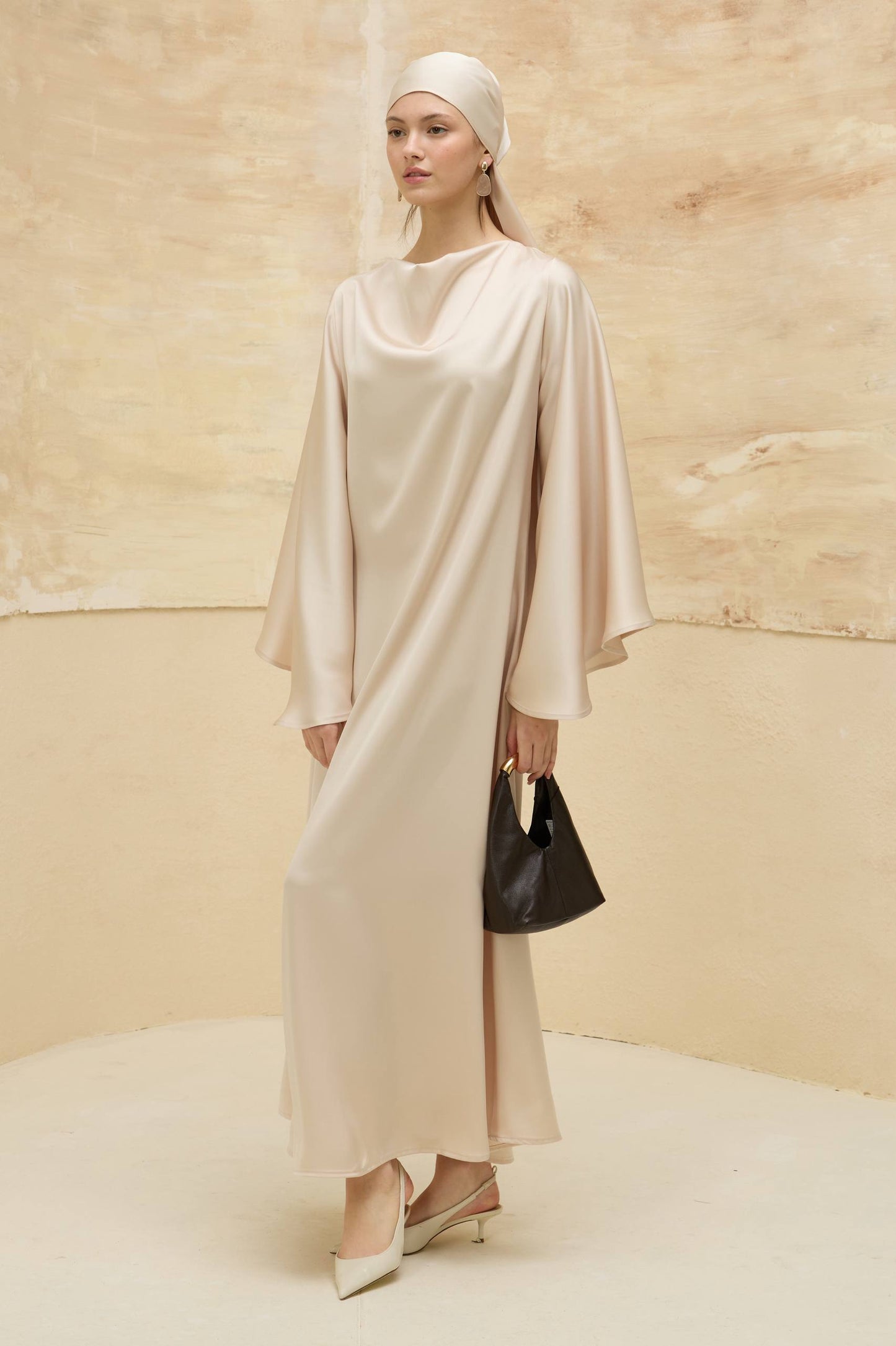 Classy Silk dress - Honey