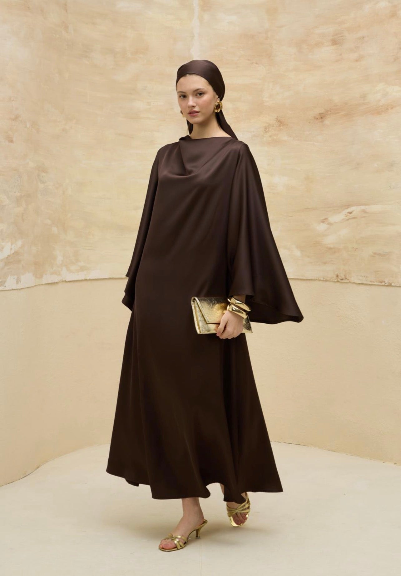 Classy Silk dress - Brown