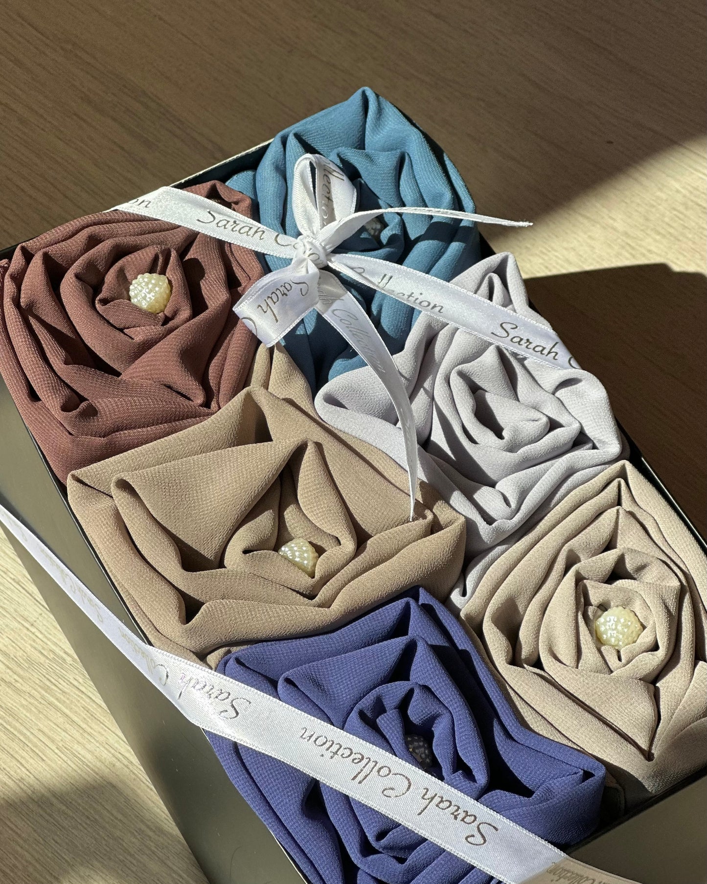 Classic chiffon gift box