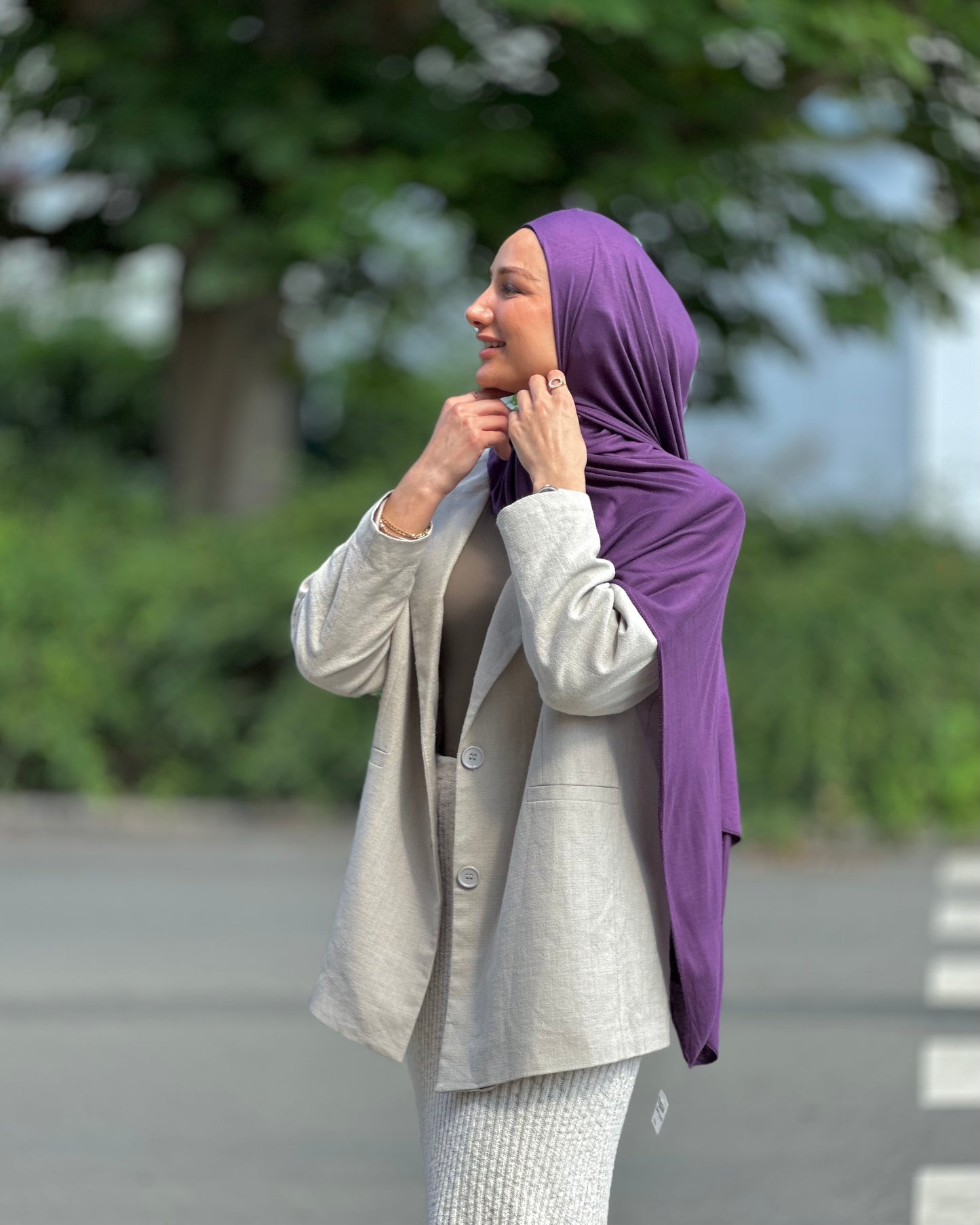 Thin Plain Jersey Hijab - Dark Purple tb26