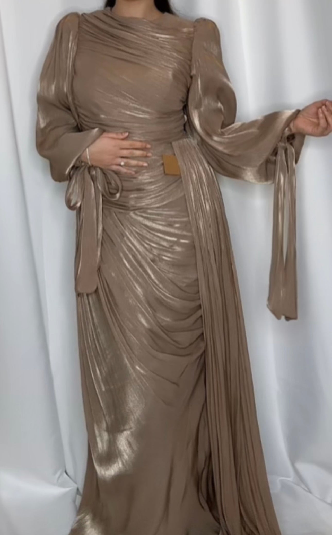 Gleaming Selin Dress - mocha