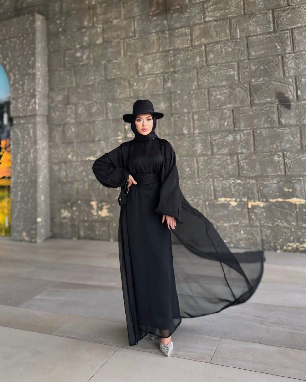 Alia 2-piece chiffon abaya - Black