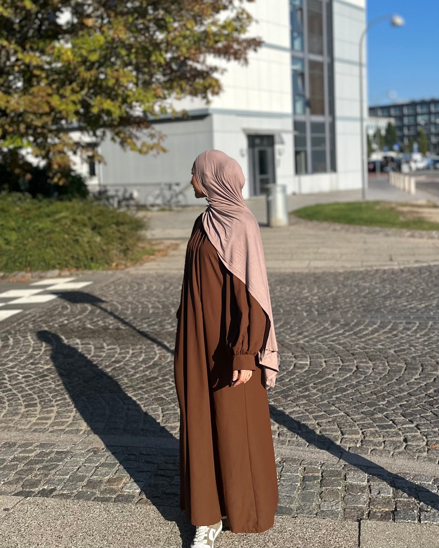 Elara Abaya choco