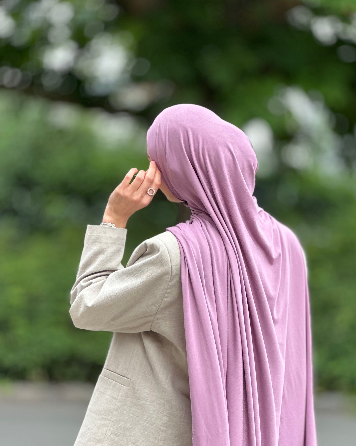 Plain Jersey hijab -  Bright Lilac b200