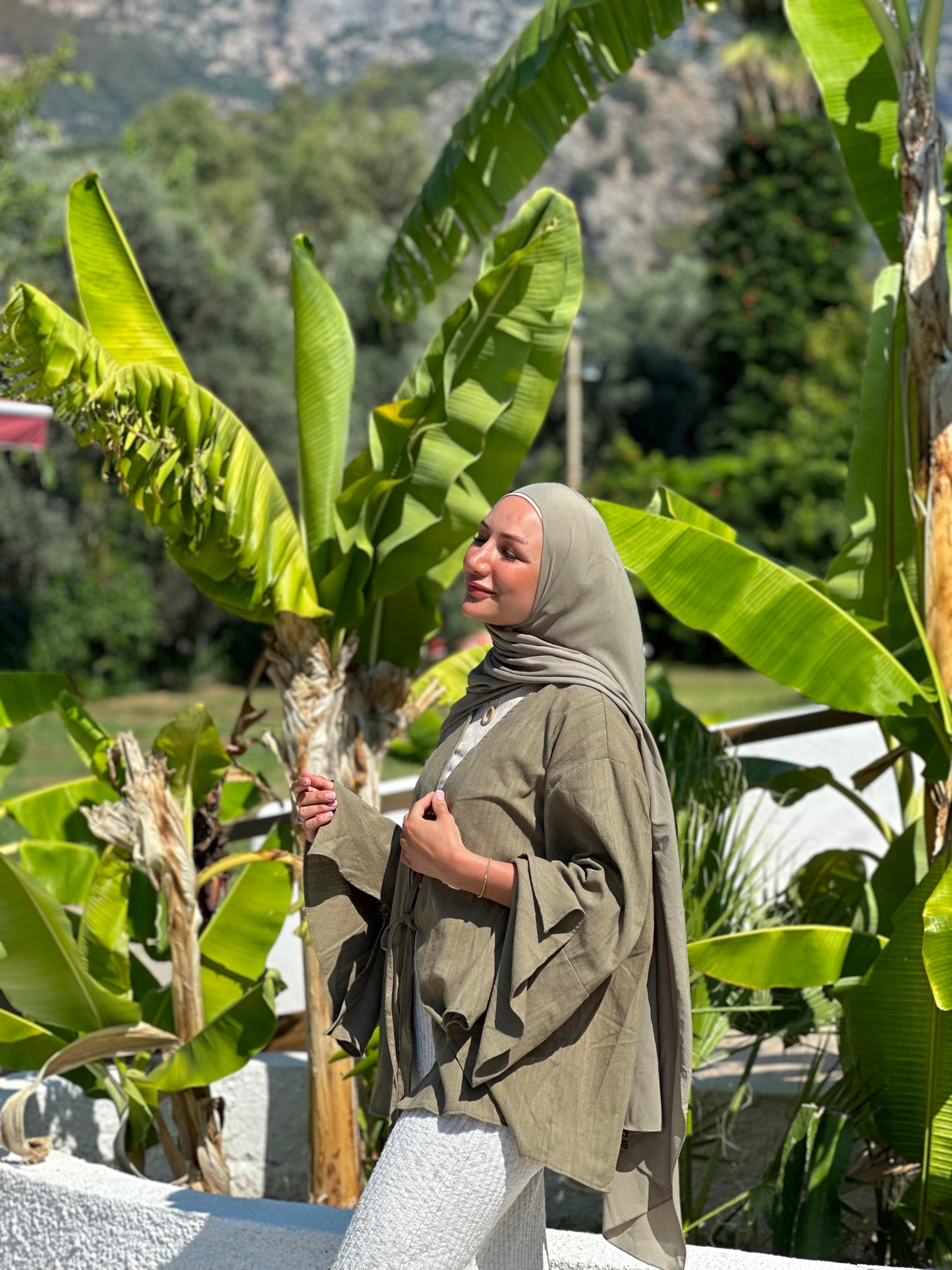 Alira butterfly top - khaki