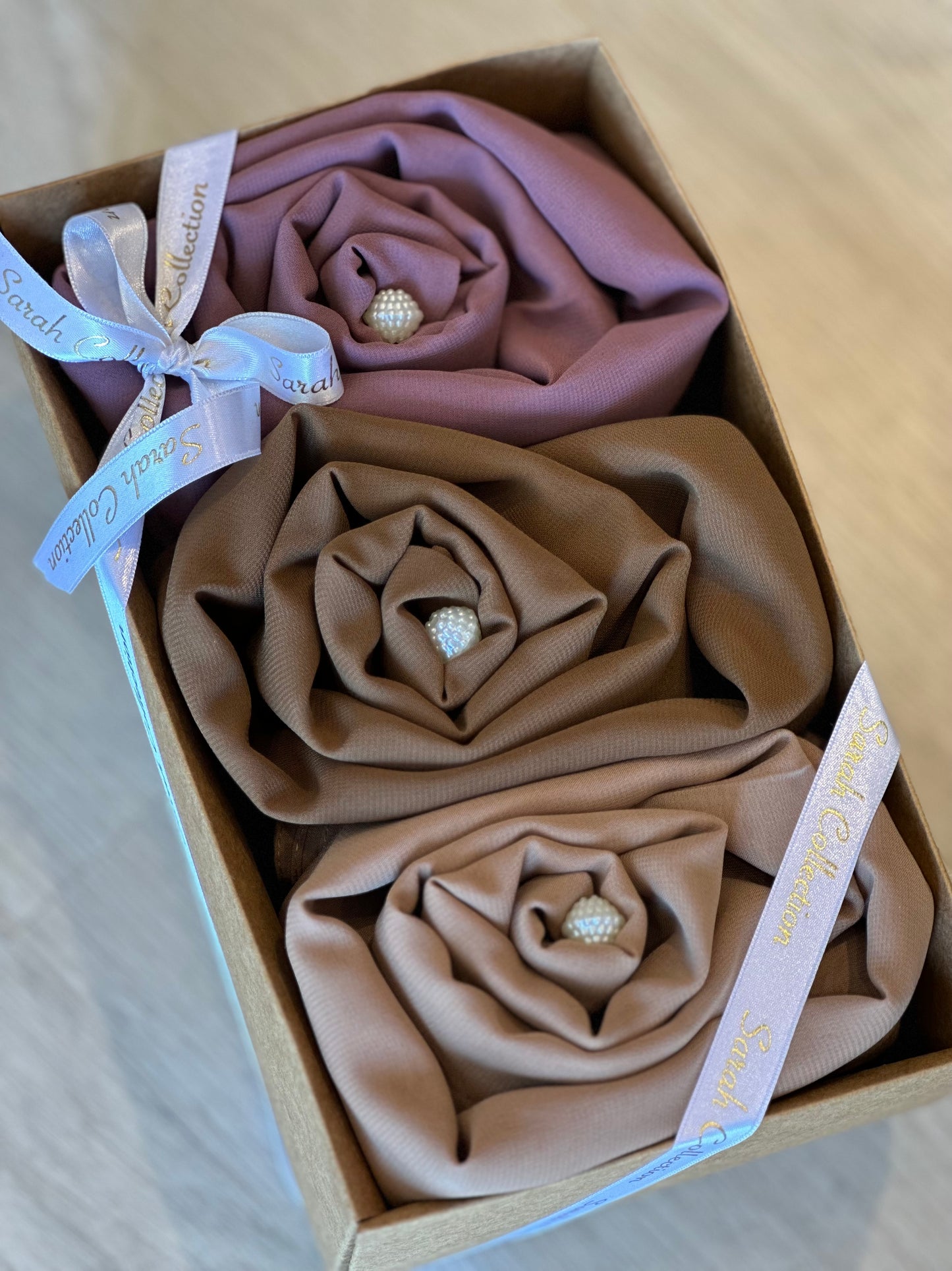 Classic chiffon gift box