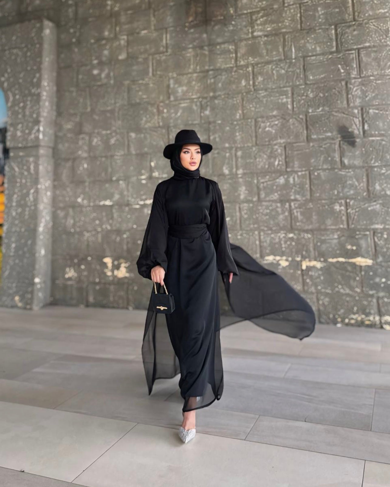 Alia 2-piece chiffon abaya - Black