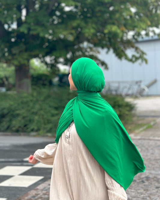 Plain Jersey hijab - Shamrock Green B05