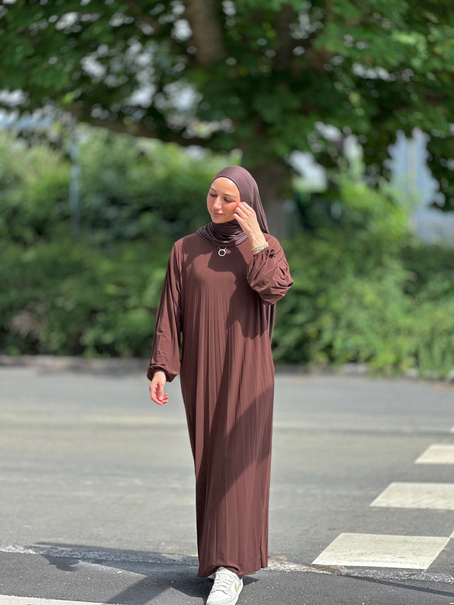 Plisseret Abaya - Brown