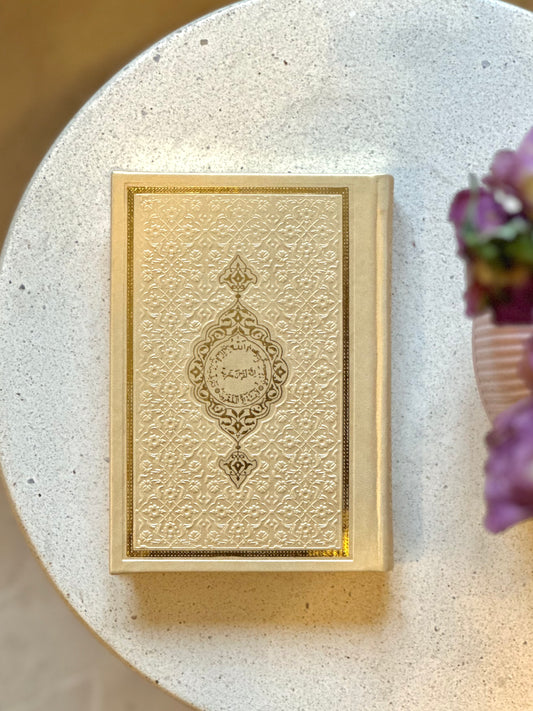 Mini quran book - Gold