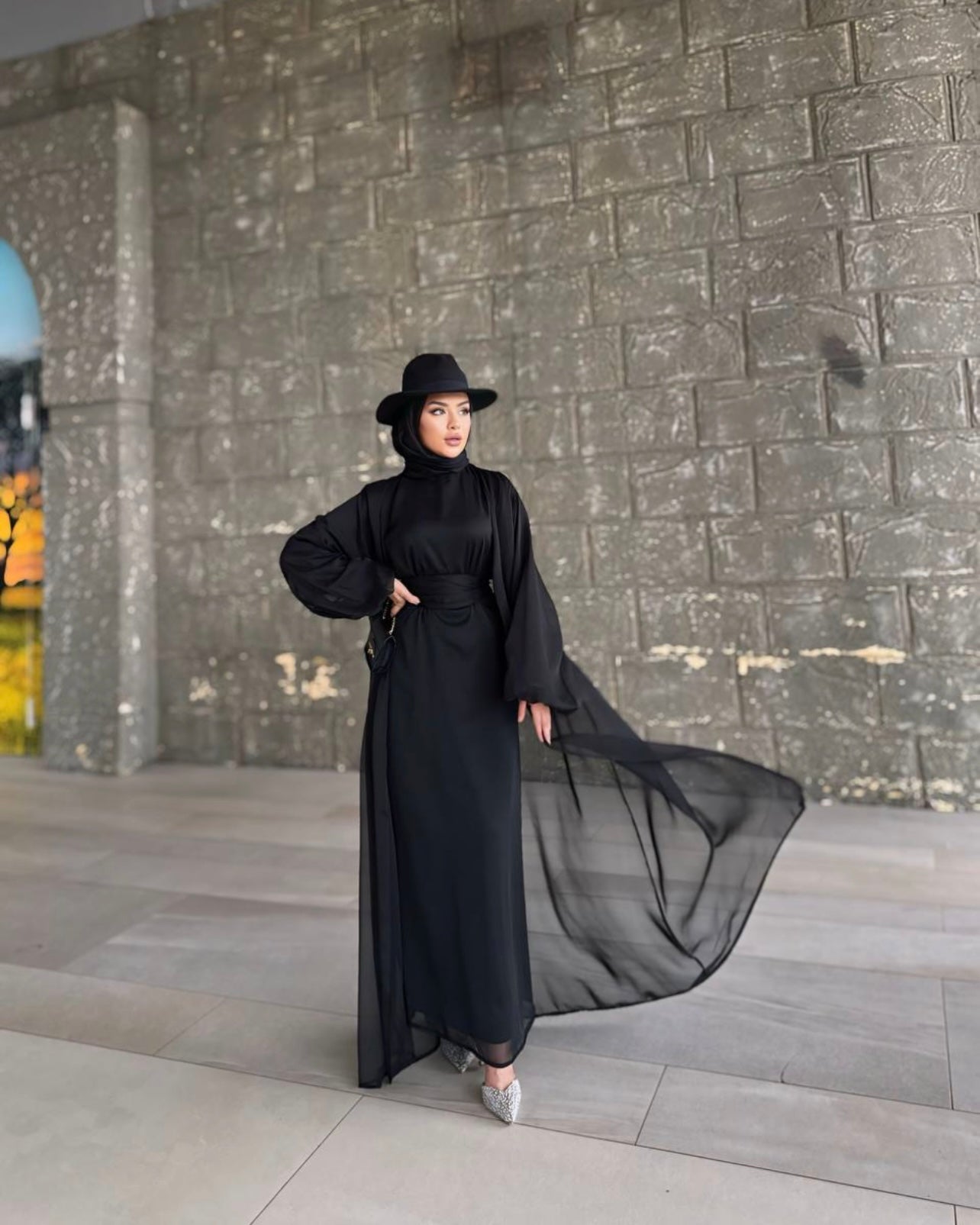 Alia 2-piece chiffon abaya - Black