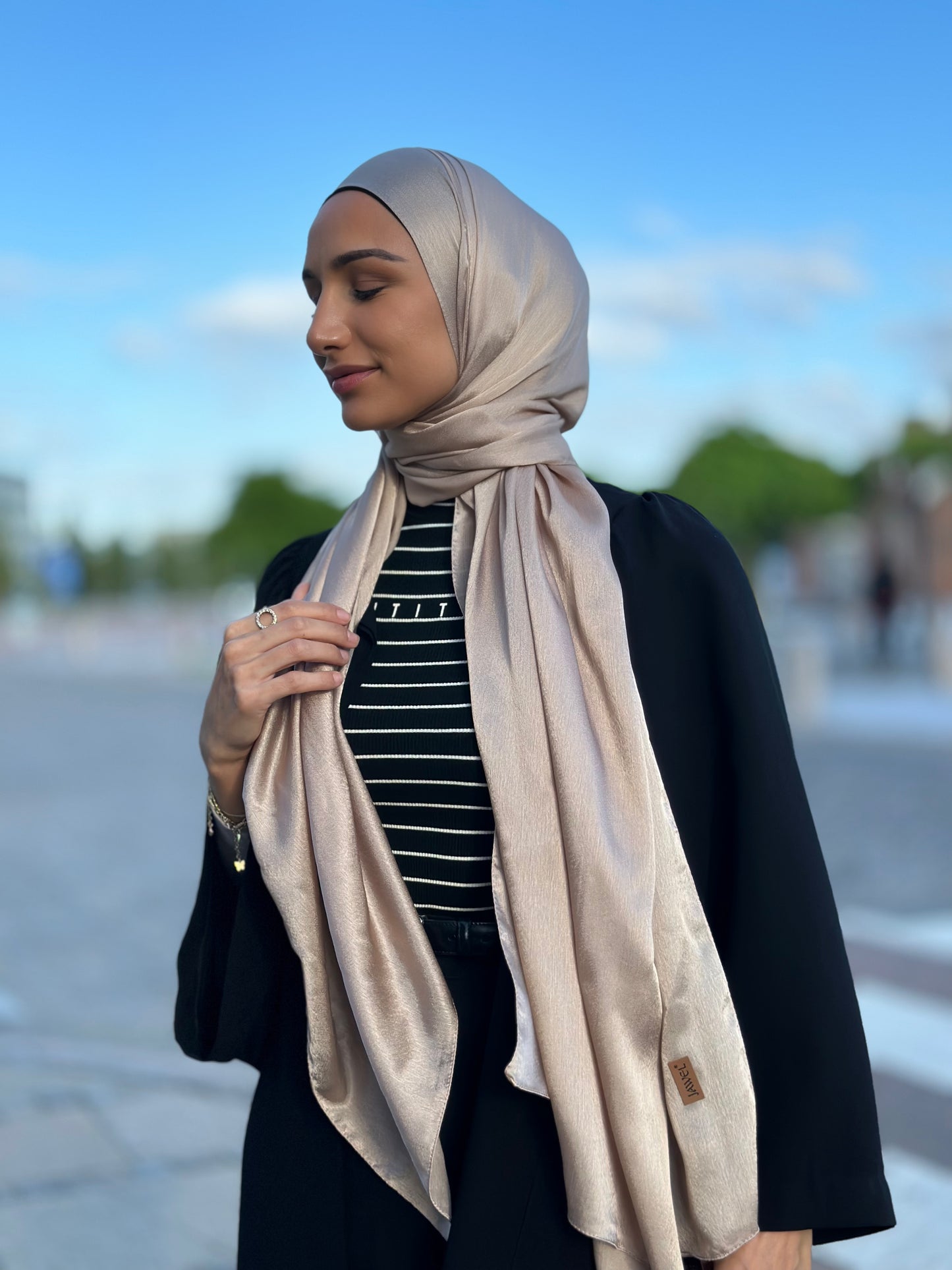 Shiny Silk Hijab - Gold ss39