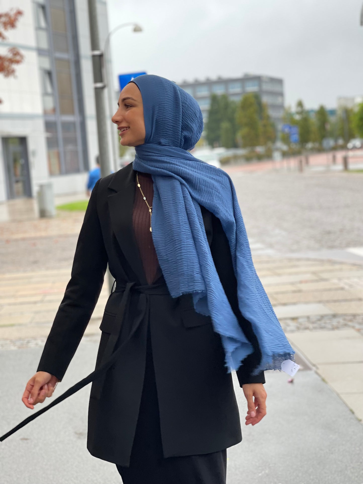 Wrinkle Hijab - Denim 3