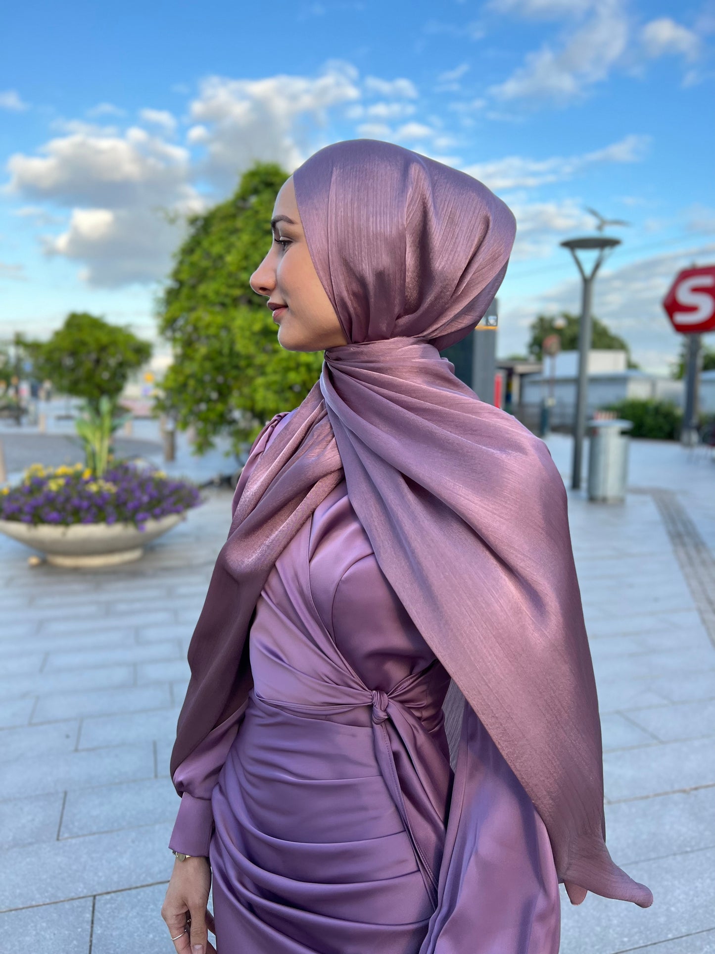 Shiny Silk Hijab - Purple ss41