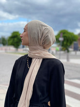 Indlæs billede til gallerivisning Ribbed Jersey Hijab - R15

