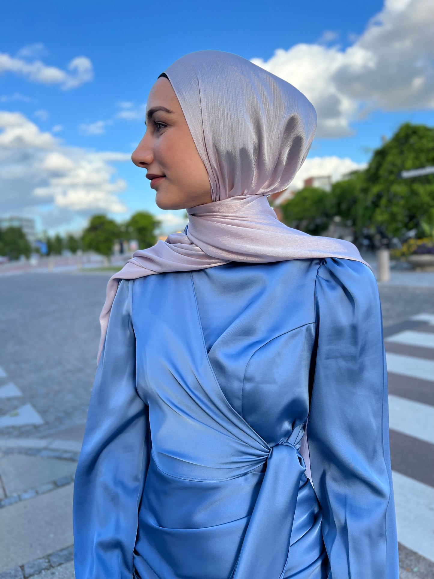 Shiny Silk Hijab - Silver Purple  ss40