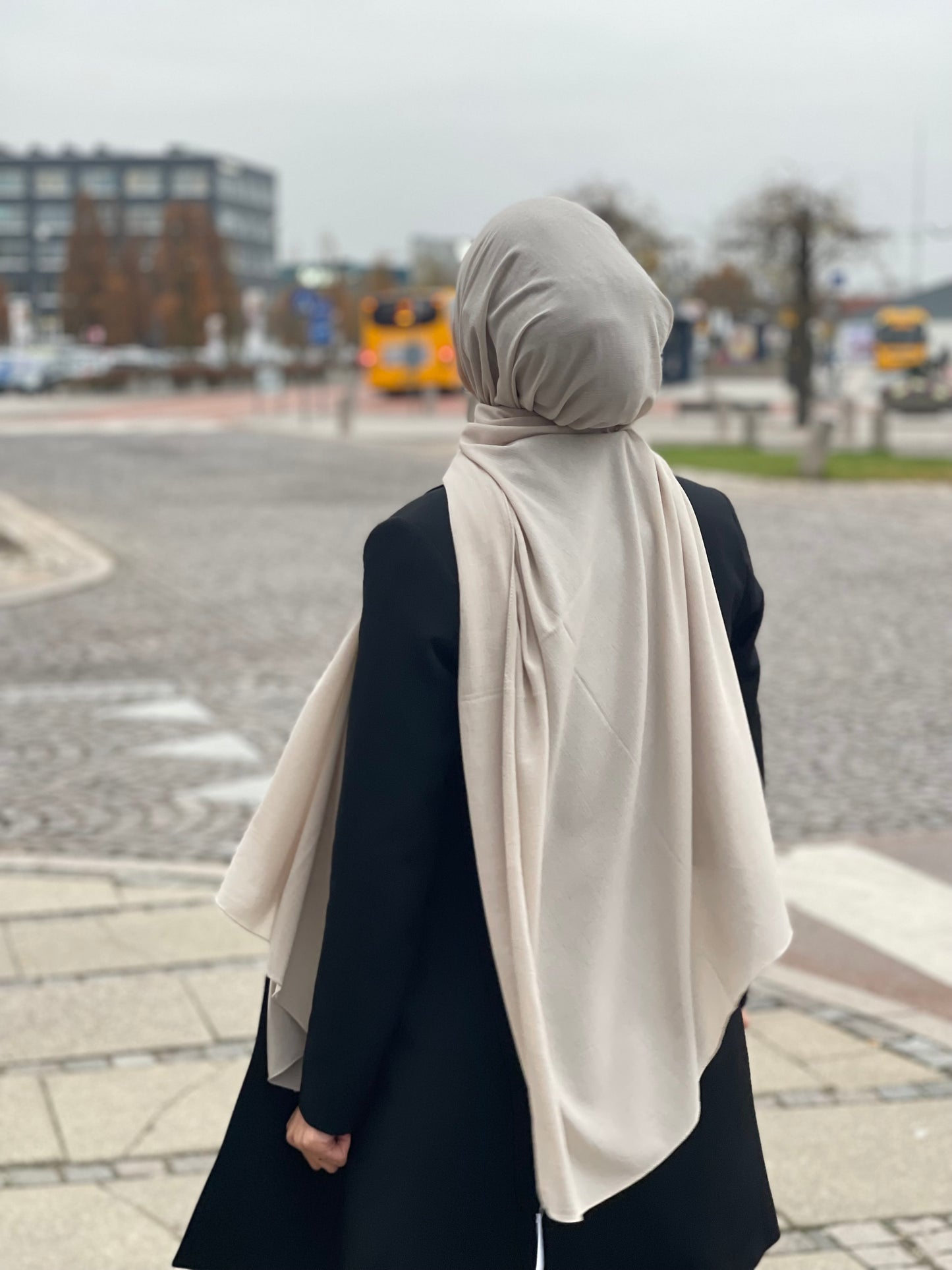 Crepe Chiffon Hijab - Ivory