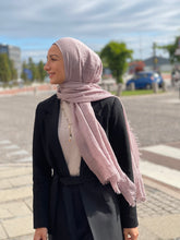 Indlæs billede til gallerivisning &lt;transcy&gt;Wrinkle Hijab - Soft Lilla 43&lt;/transcy&gt;
