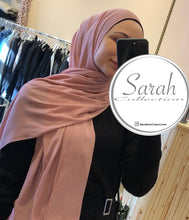 Load image into Gallery viewer, Crepe Chiffon Hijab - pink
