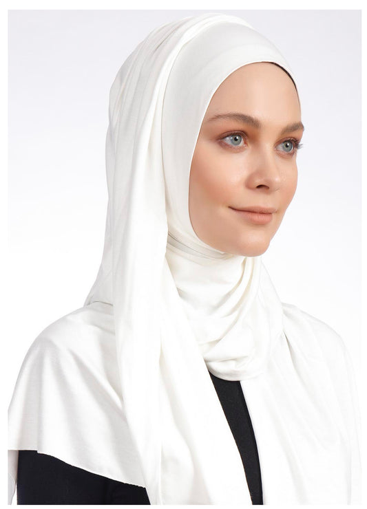 Good to go plain Jersey hijab - Milk White P19