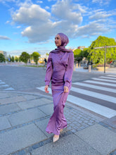 Indlæs billede til gallerivisning Bodycon Satin Dress - Purple
