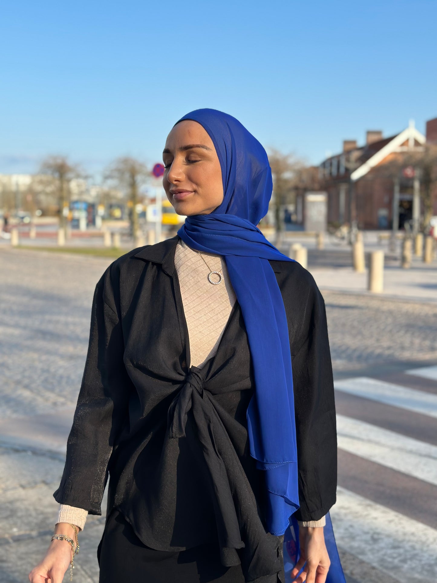 Classic chiffon hijab - Royal Blue c233