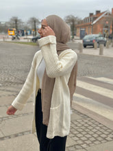 Indlæs billede til gallerivisning &lt;transcy&gt;Wrinkle Hijab - Dark Camel 53&lt;/transcy&gt;
